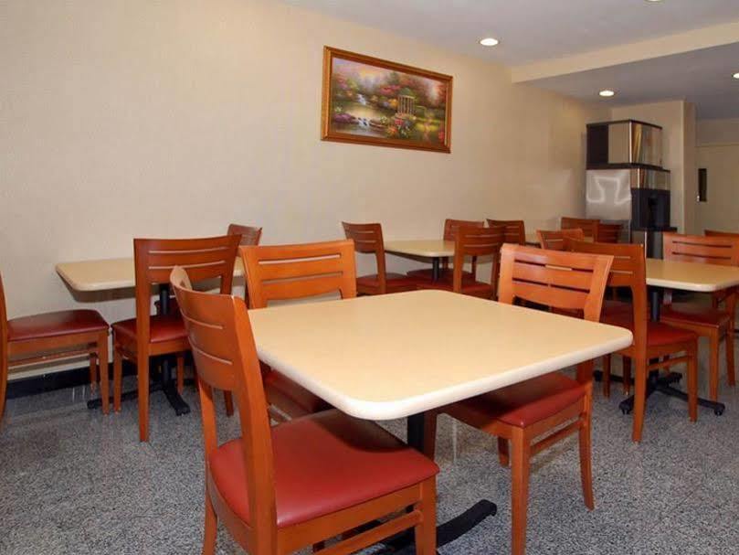 Comfort Inn Jfk Airport Nova York Restaurante foto